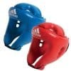 Casco da boxe Adidas modellato blu o rosso