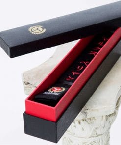 cintura nera-karate-seishin-internazionale-in-luxury-box