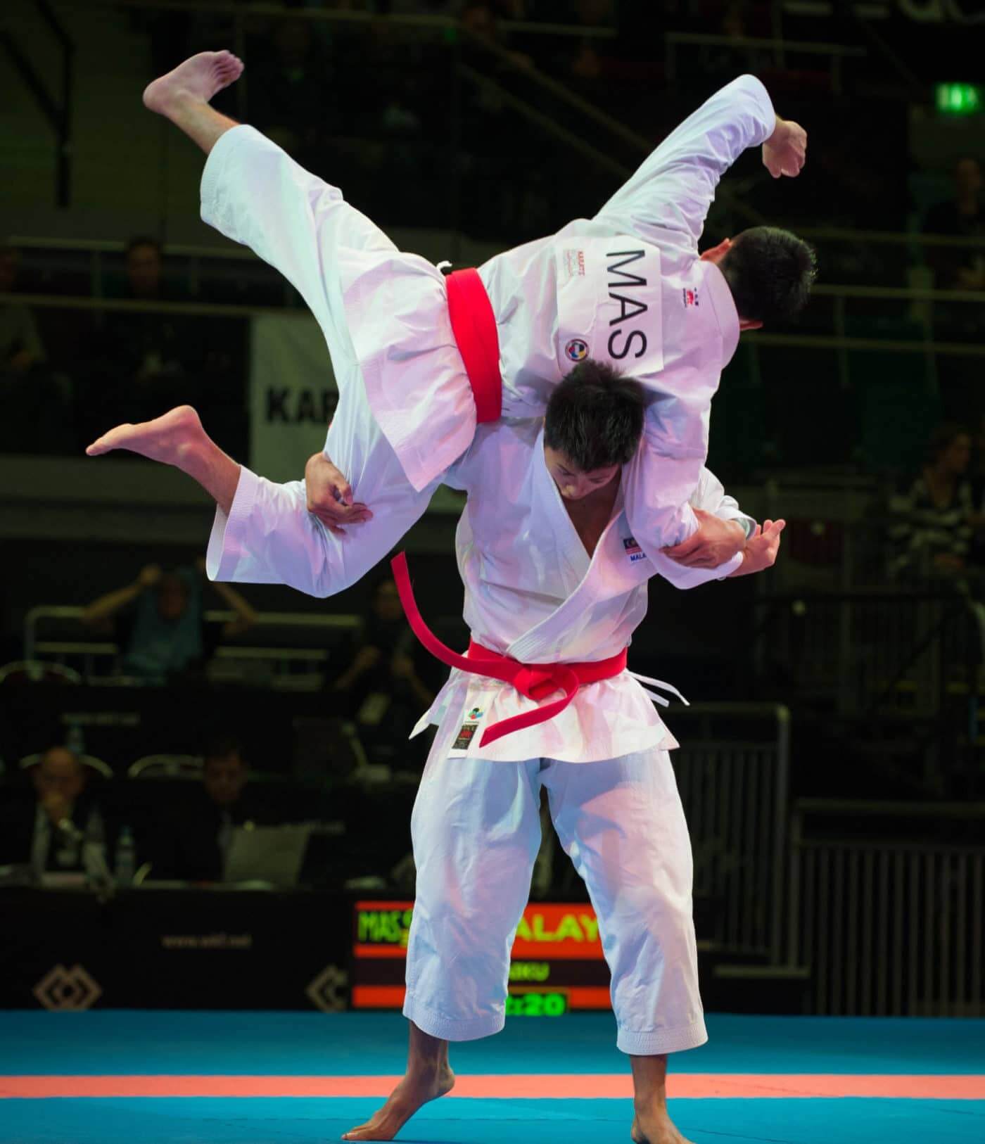 Shureido New Wave 3 Karategi Kimono 9 Karate-Gi