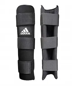 Parastinchi "INTENSIVE" di Adidas