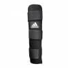 Parastinchi Adidas Intensive